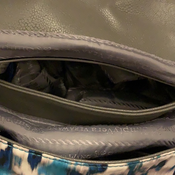 Simply Vera Vera Wang Aurora Fold-Over Crossbody Bag ColorDigital Blue - Picture 8 of 9